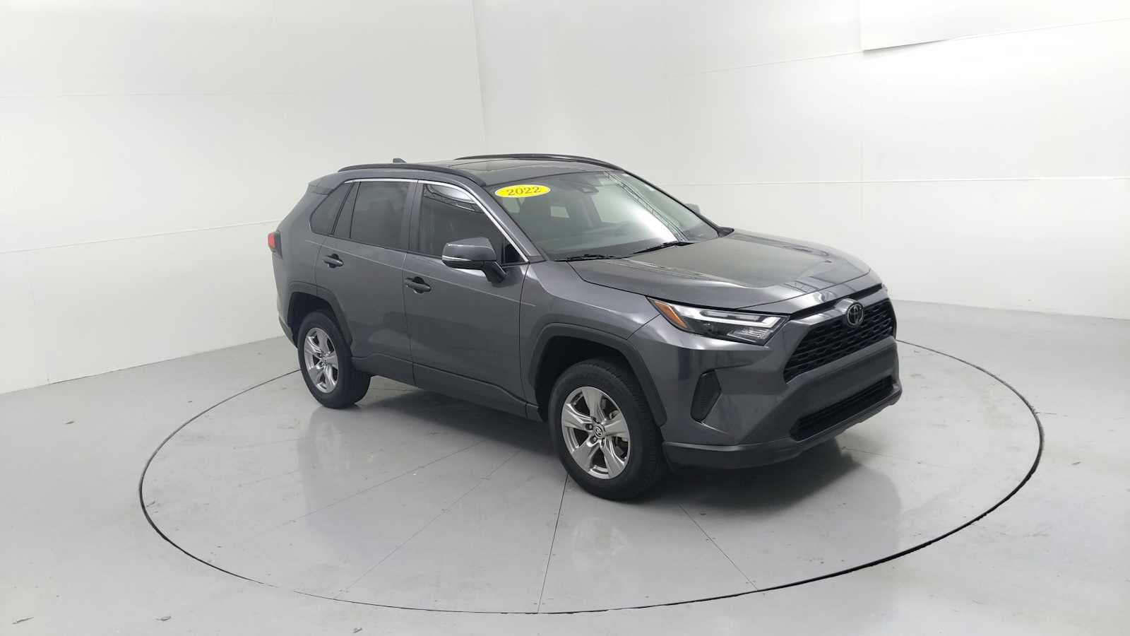 2022 Toyota RAV4 XLE