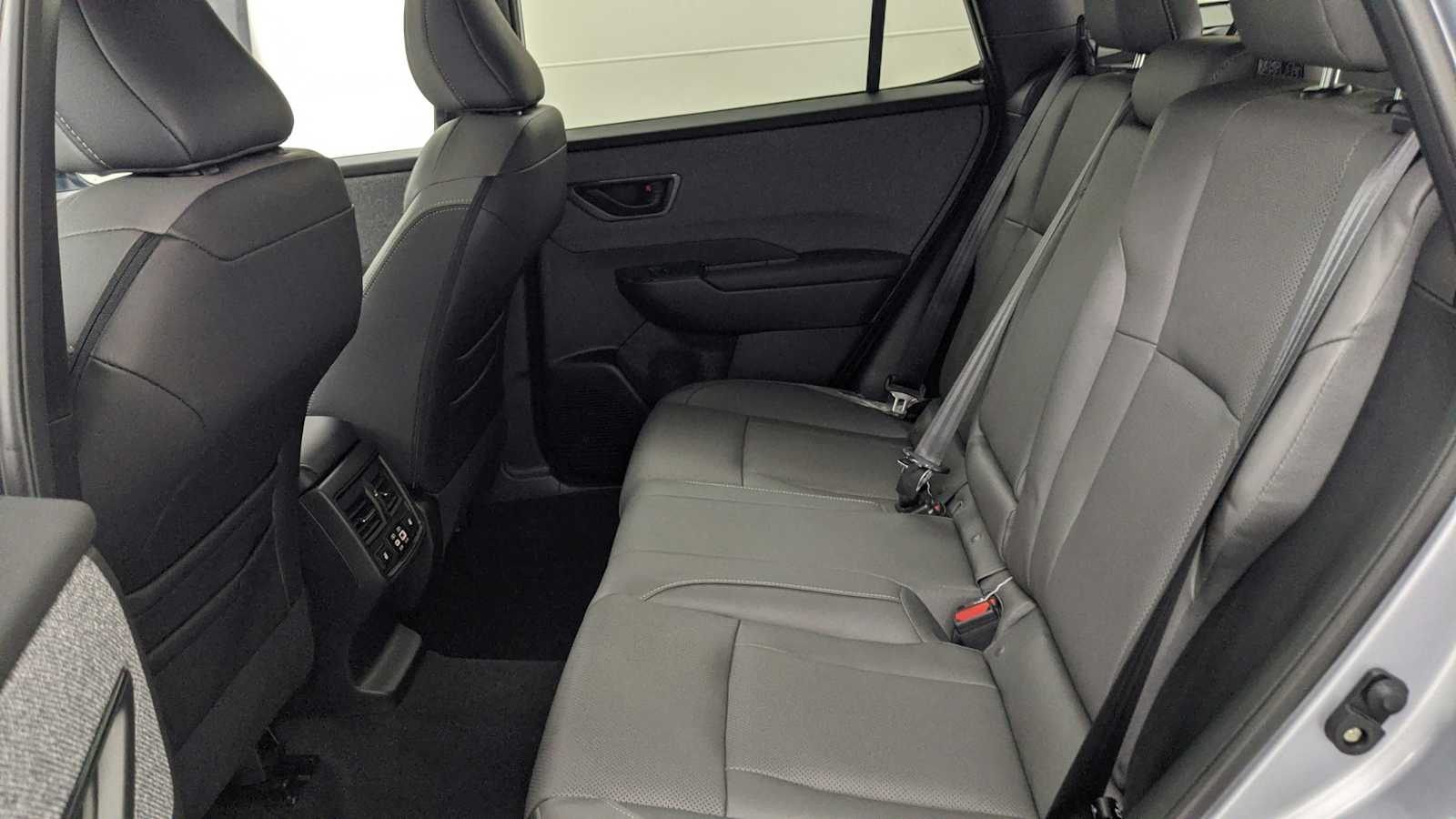 2026 Subaru Outback Limited - Photo 24