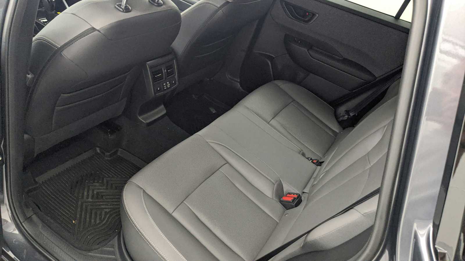 2026 Subaru Outback Limited - Photo 19