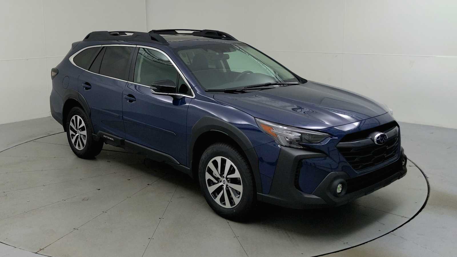 2025 Subaru Outback Premium's photo