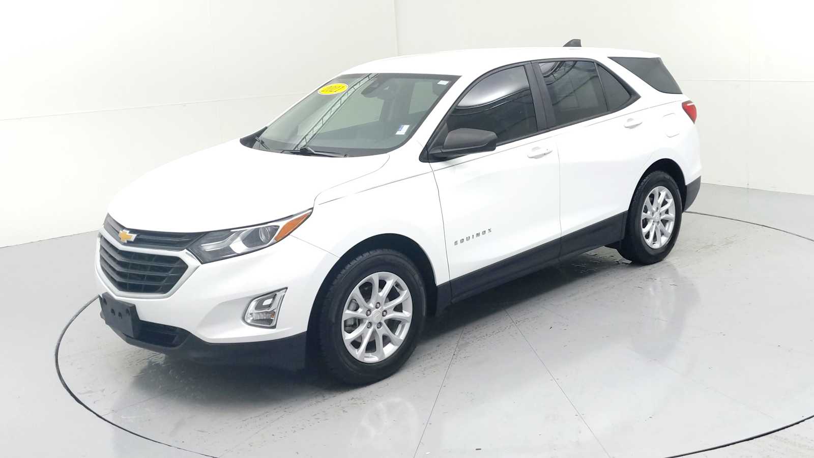 2021 Chevrolet Equinox LS photo 4