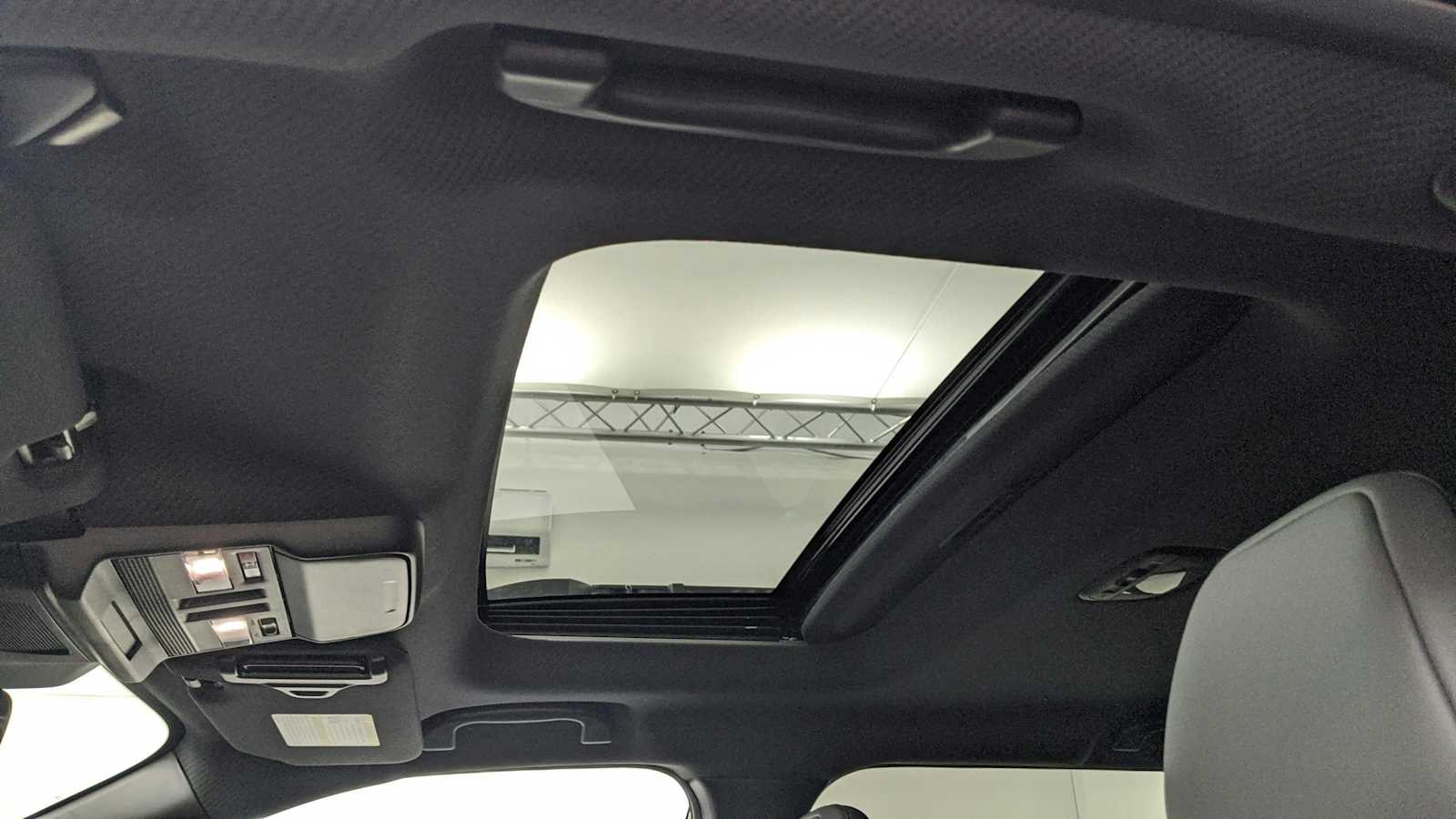 2026 Subaru Outback Limited - Photo 13