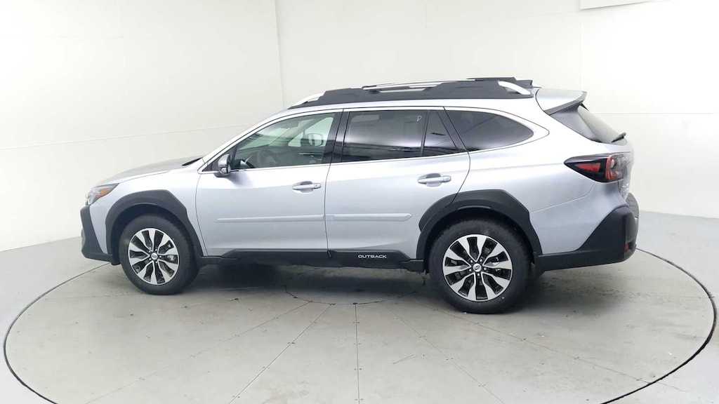 New 2025 Subaru Outback Touring AWD