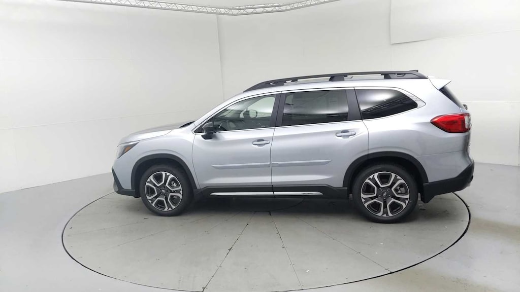 New 2025 Subaru Ascent Limited 7-Passenger 7-Passenger