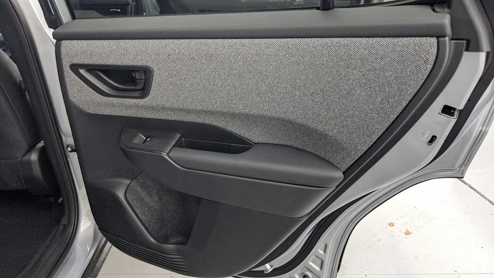2026 Subaru Outback Limited - Photo 31