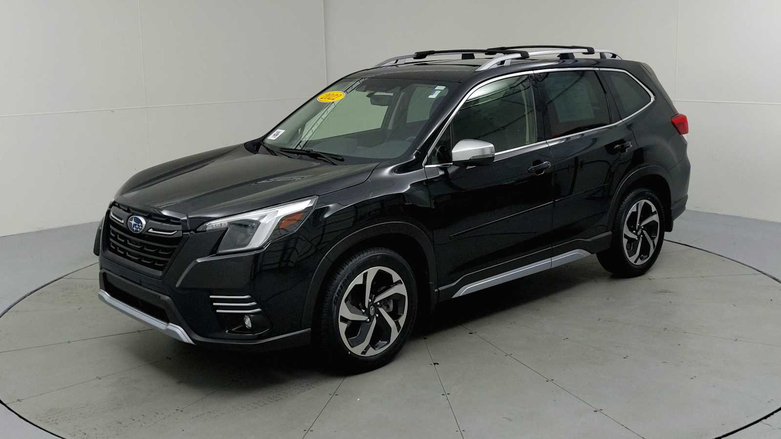 2022 Subaru Forester Touring photo 4