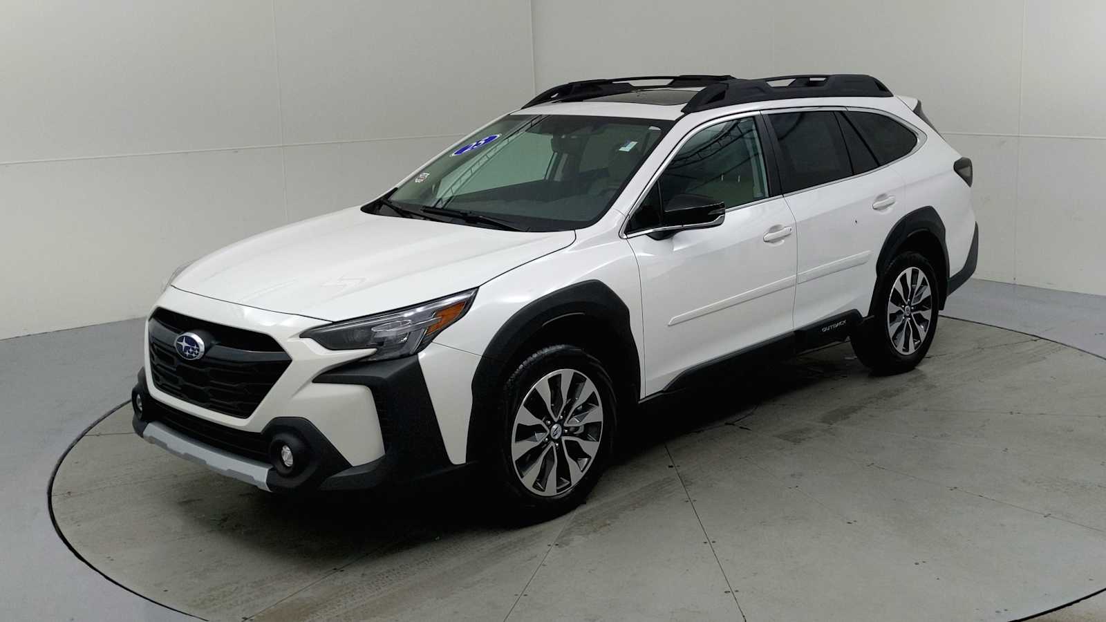 2025 Subaru Outback Limited photo 3