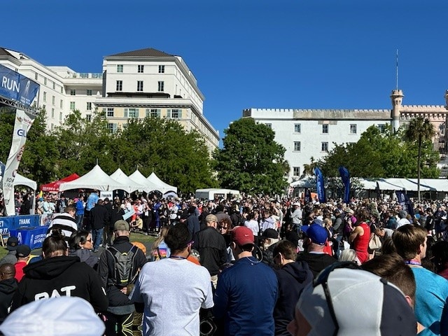 Crowd%202.jpg