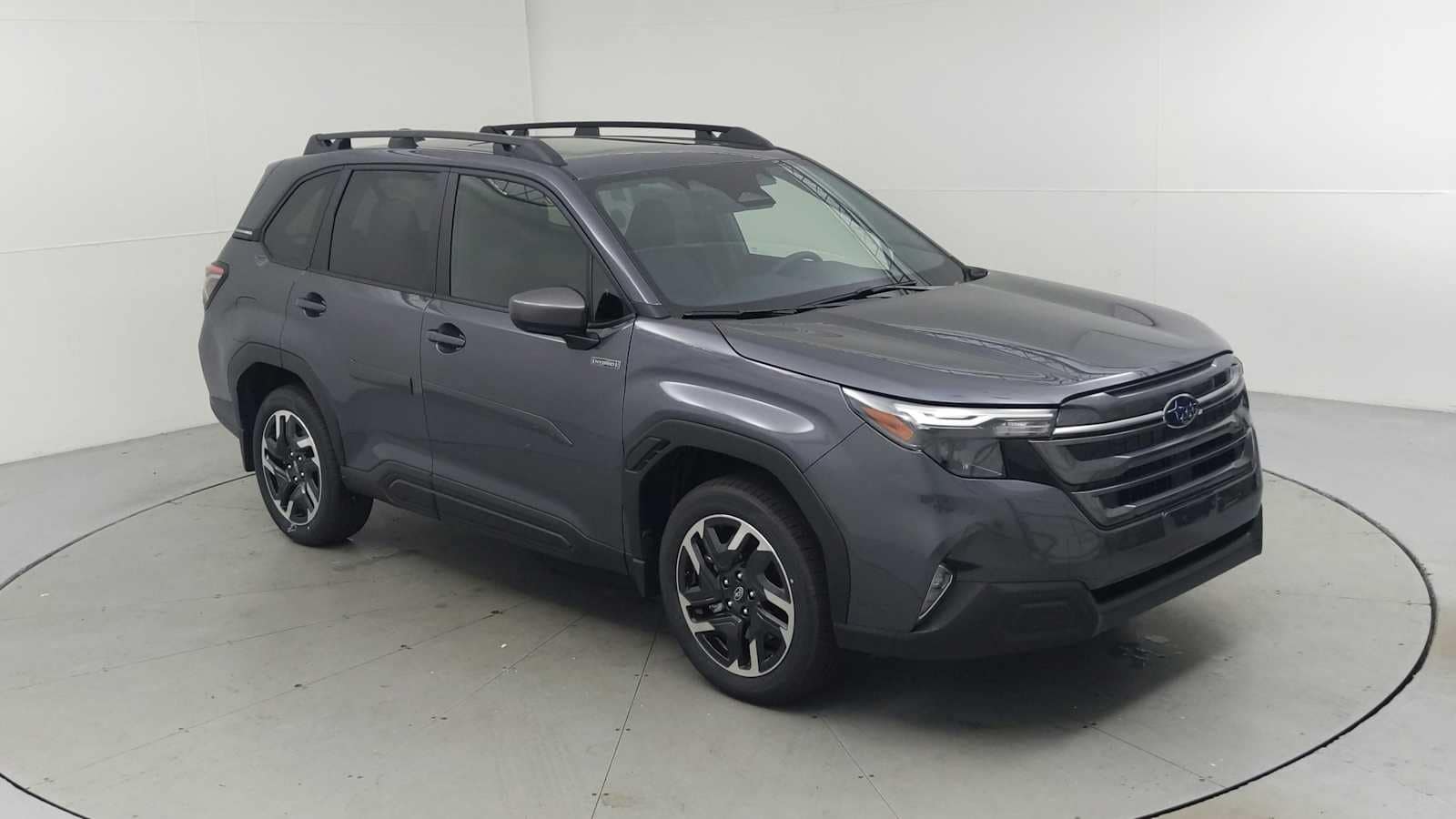 2025 Subaru Forester Premium's photo