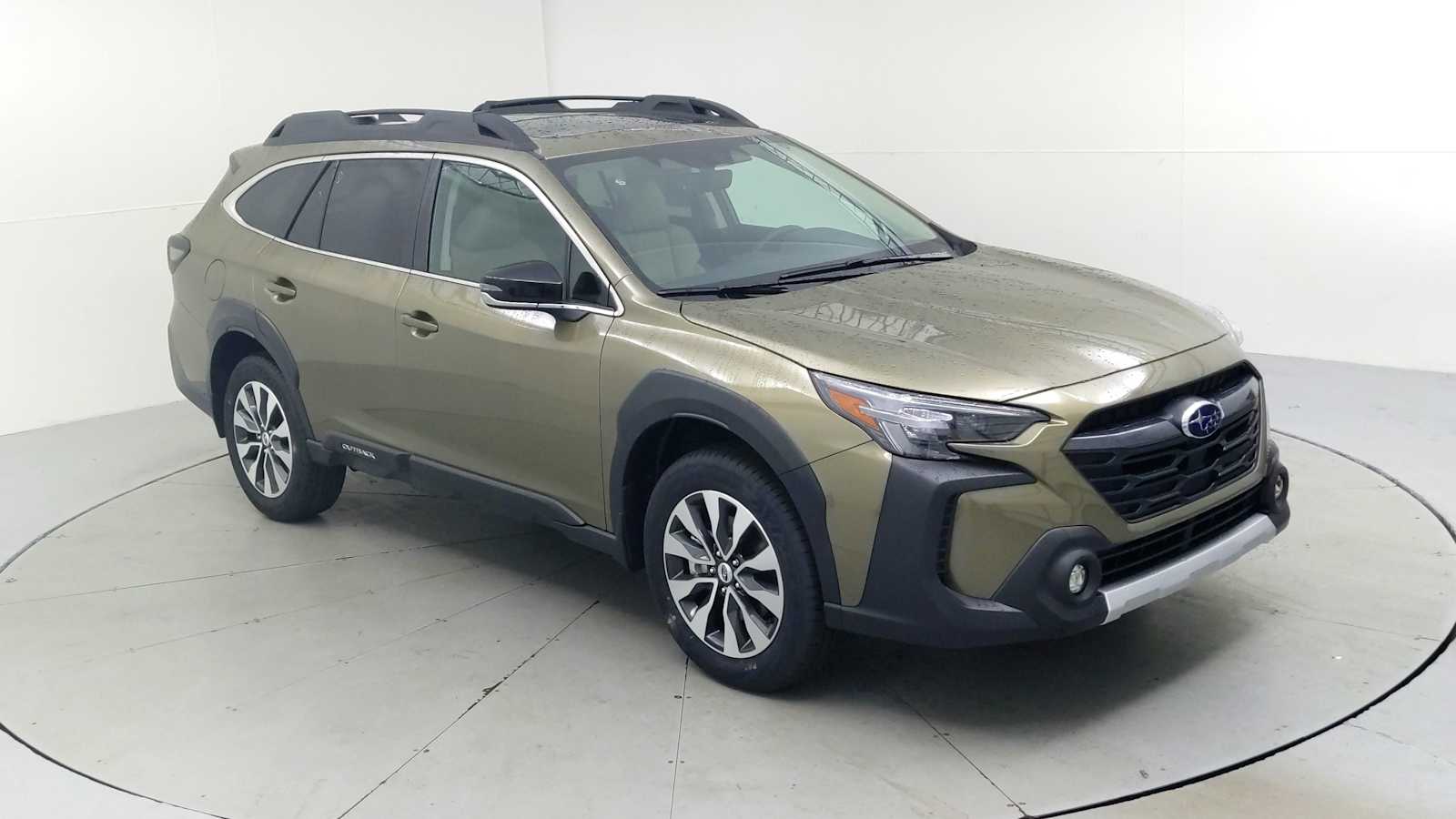 2025 Subaru Outback Limited's photo