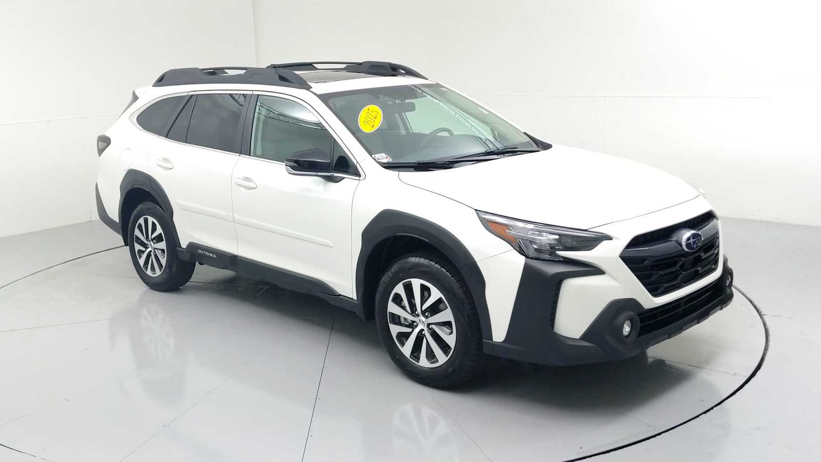 2025 Subaru Outback Premium's photo