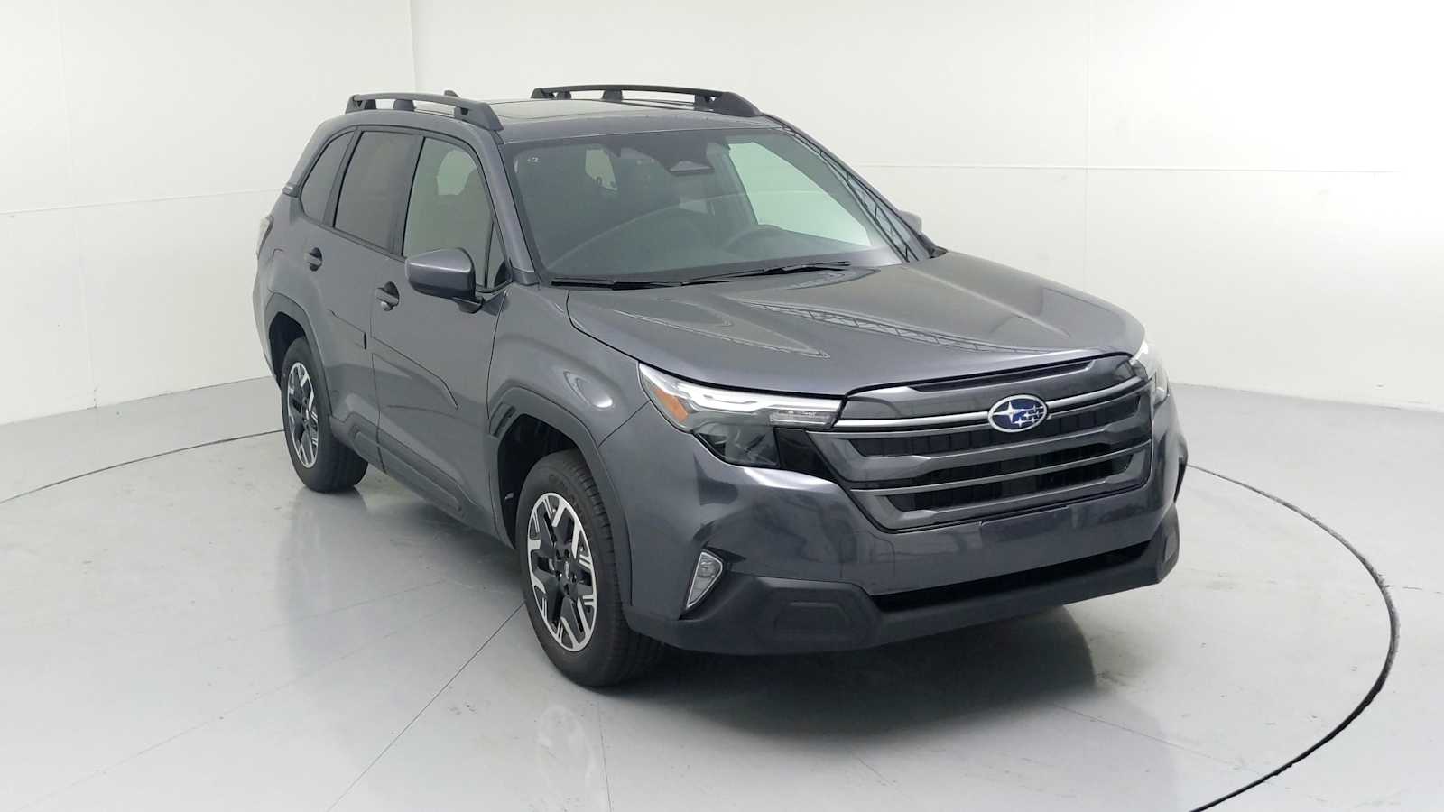 2026 Subaru Forester Premium Base photo 2