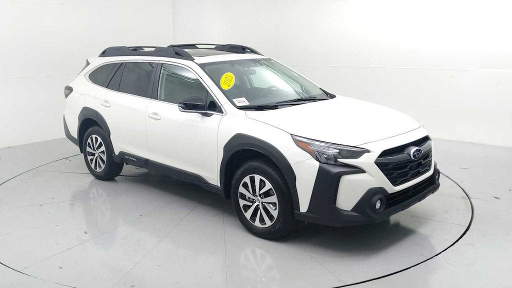 Used 2025 Subaru Outback Premium SUV