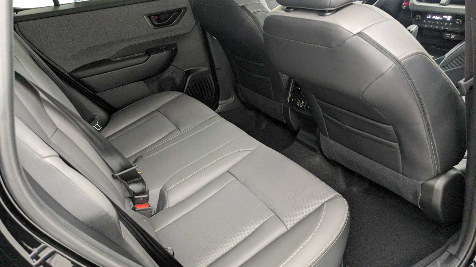 2026 Subaru Outback Limited - Photo 24