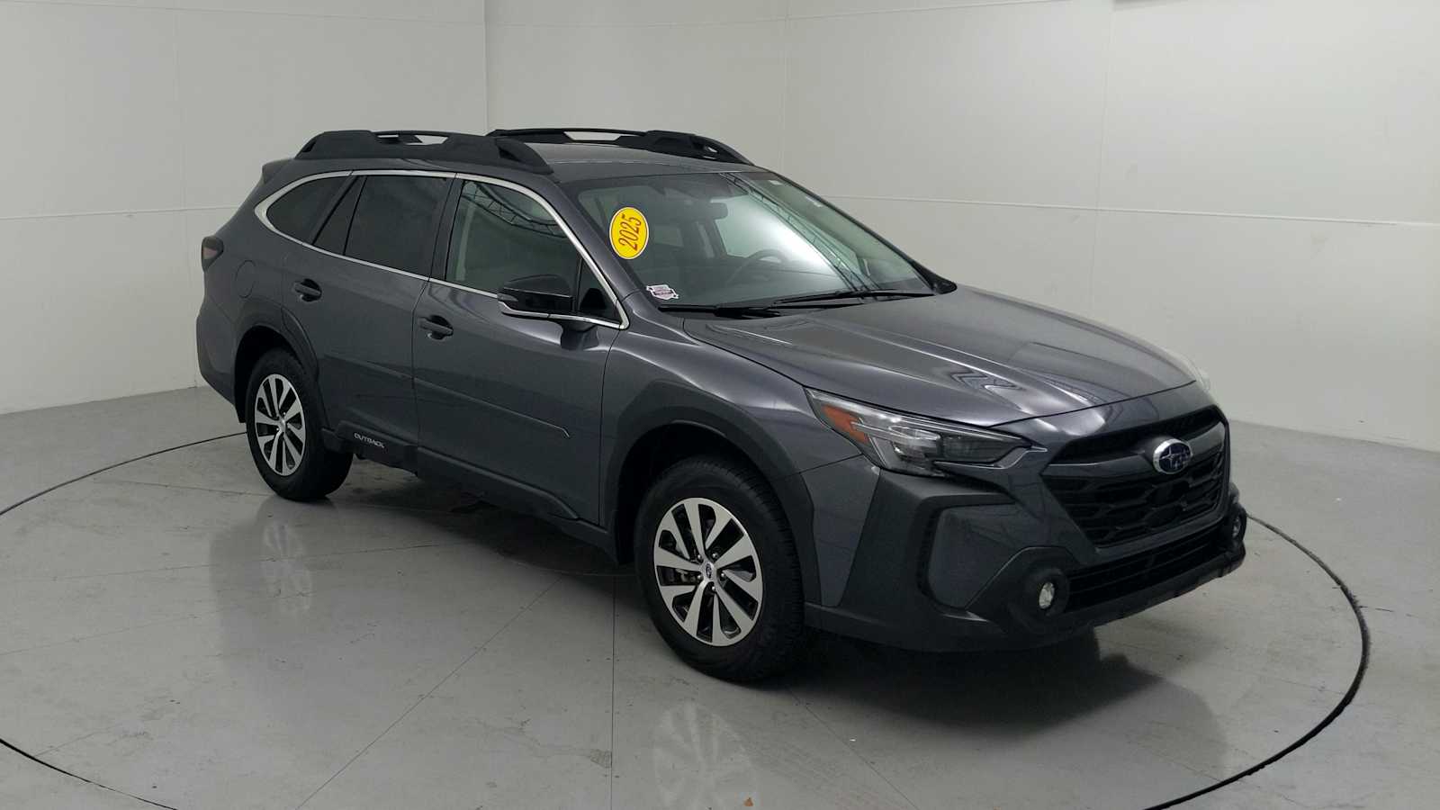 2025 Subaru Outback Premium's photo