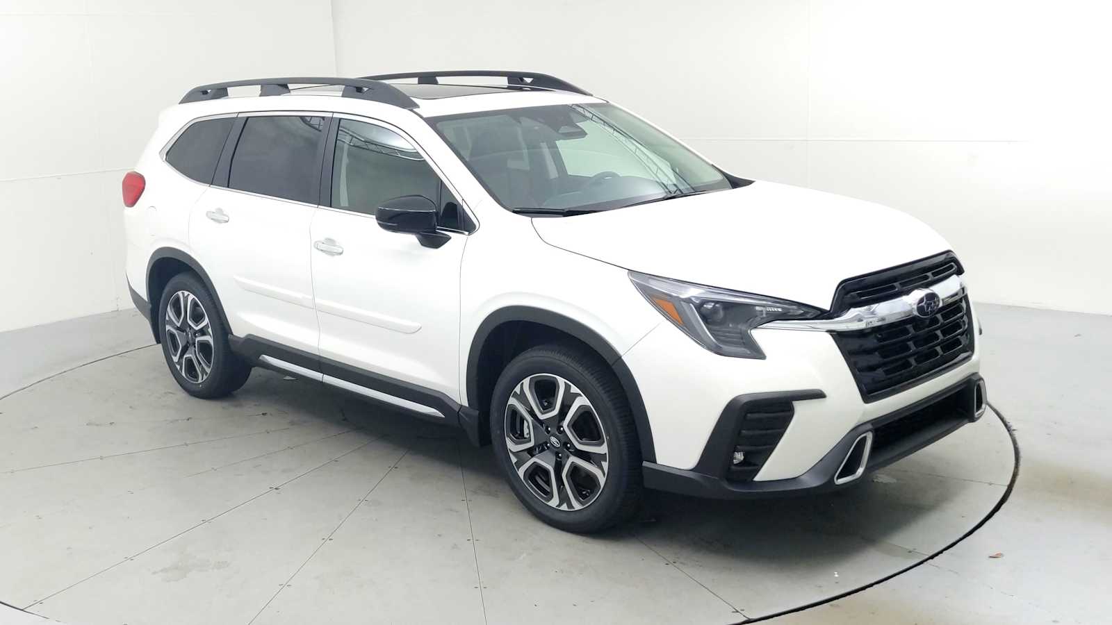 2025 Subaru Ascent Touring's photo