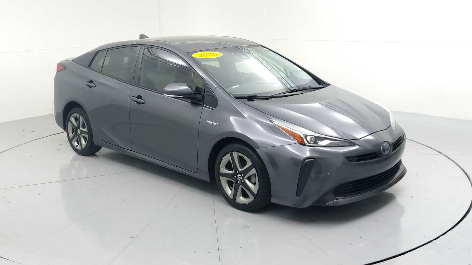 2020 Toyota Prius XLE's photo