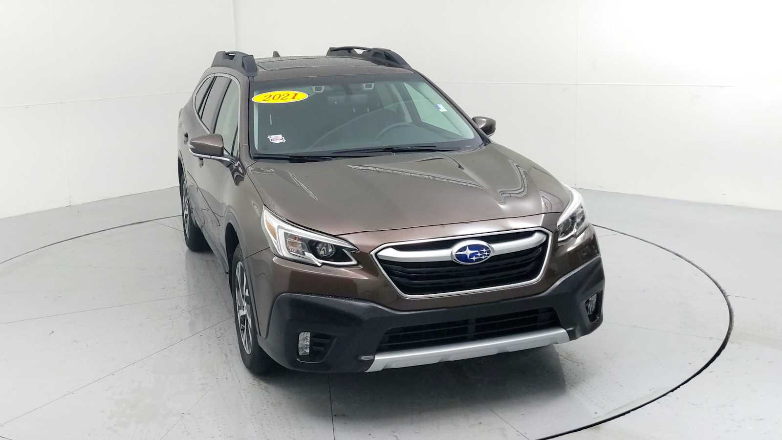 2021 Subaru Outback Limited photo 2
