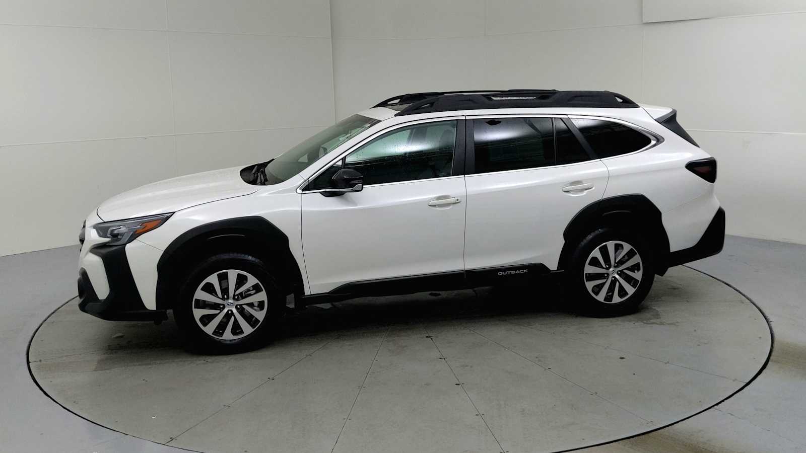 2025 Subaru Outback Premium photo 4