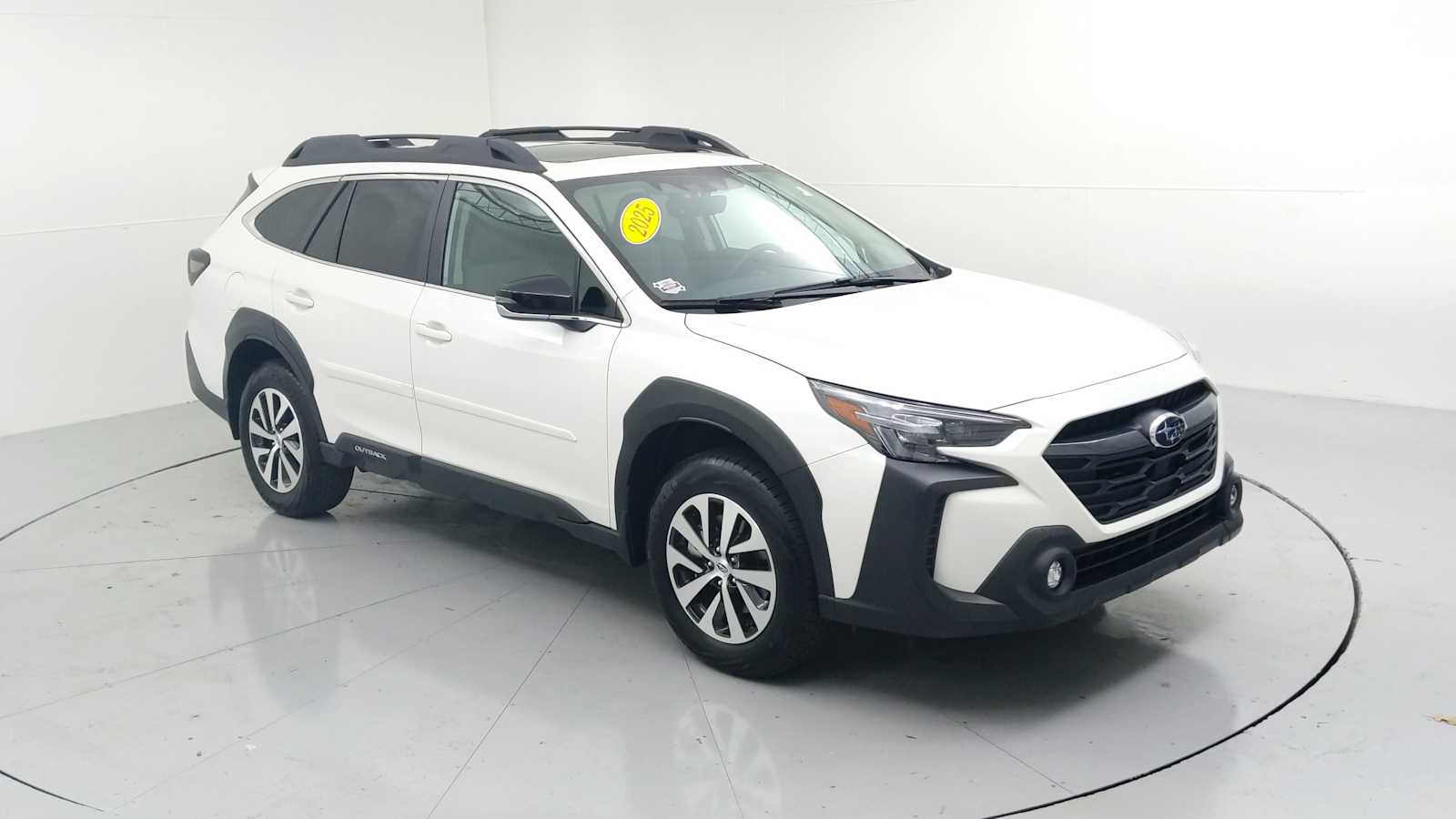 2025 Subaru Outback Premium's photo