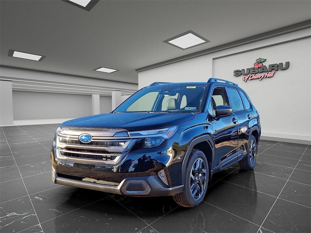 New 2025 Subaru Forester Hybrid Limited SUV