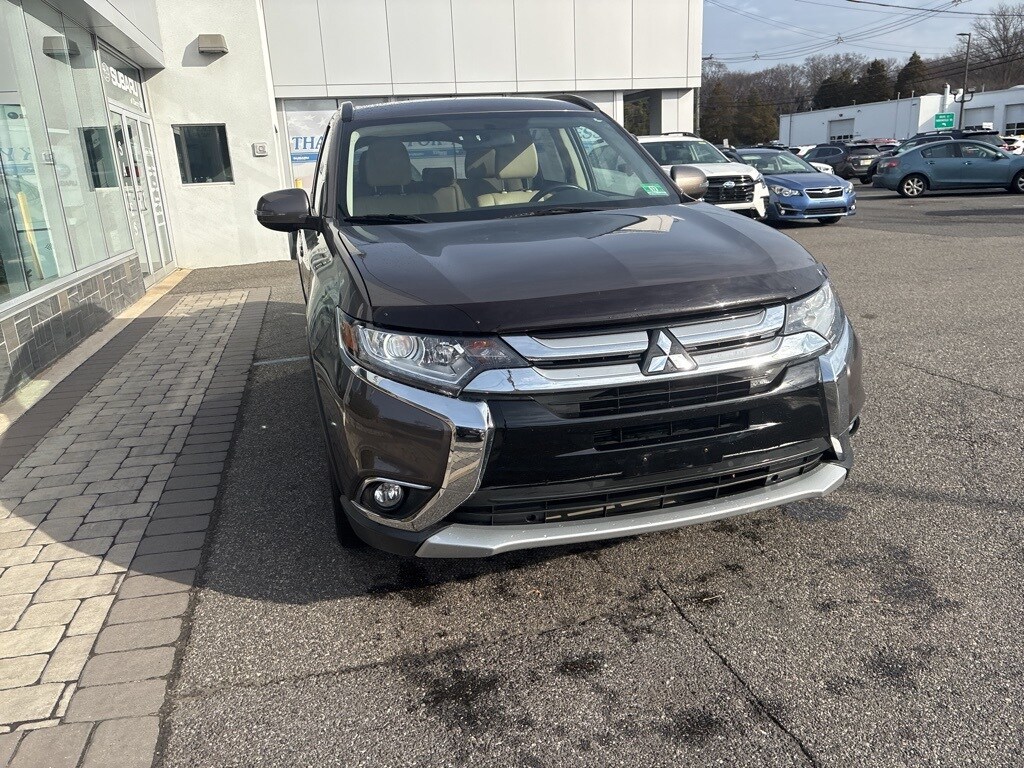 Used 2016 Mitsubishi Outlander SEL SUV