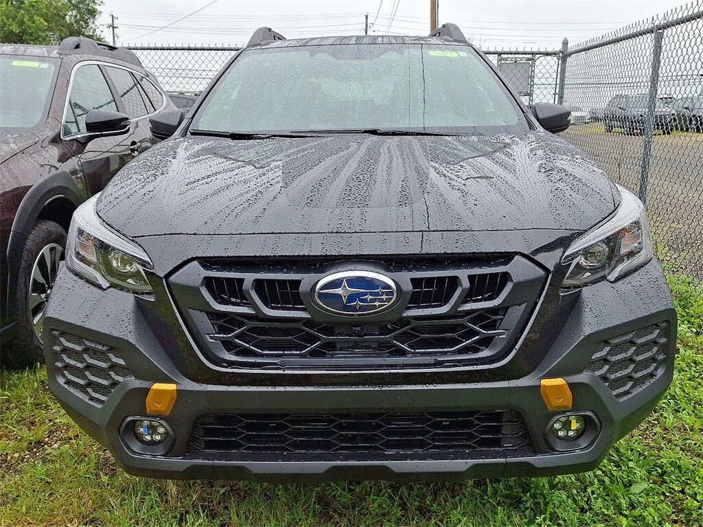 2025 Subaru Outback Wilderness photo 2