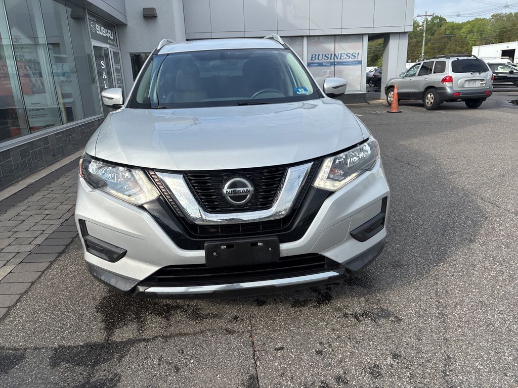 Used 2018 Nissan Rogue SV with VIN 5N1AT2MV9JC817895 for sale in Cherry Hill, NJ