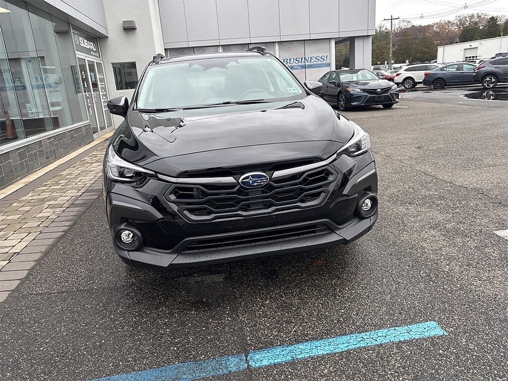 2025 Subaru Crosstrek Limited photo 2