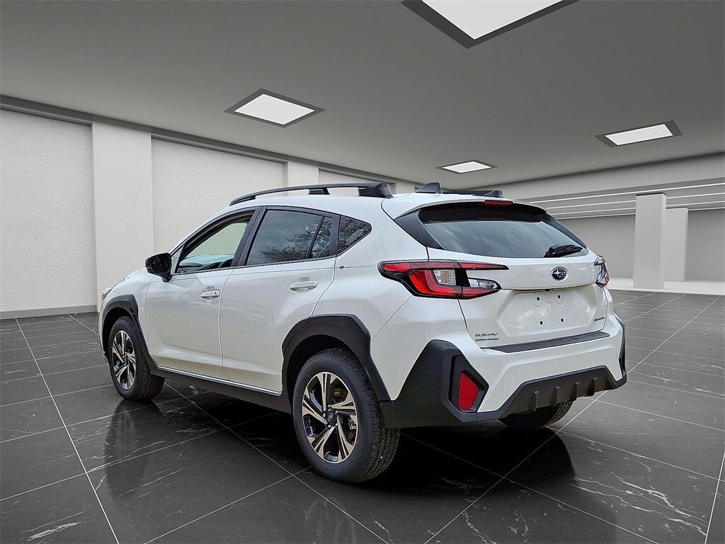 2025 Subaru Crosstrek Premium photo 3