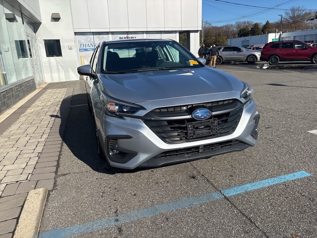 2023 Subaru Legacy Premium photo 3