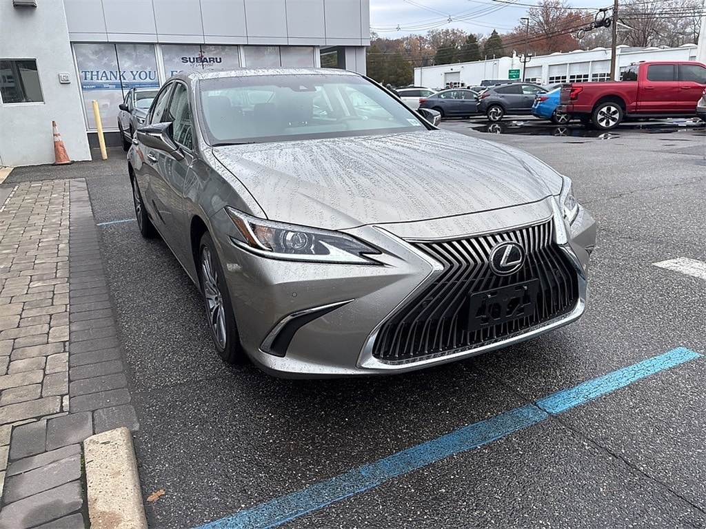 Used 2021 Lexus ES 350 Sedan