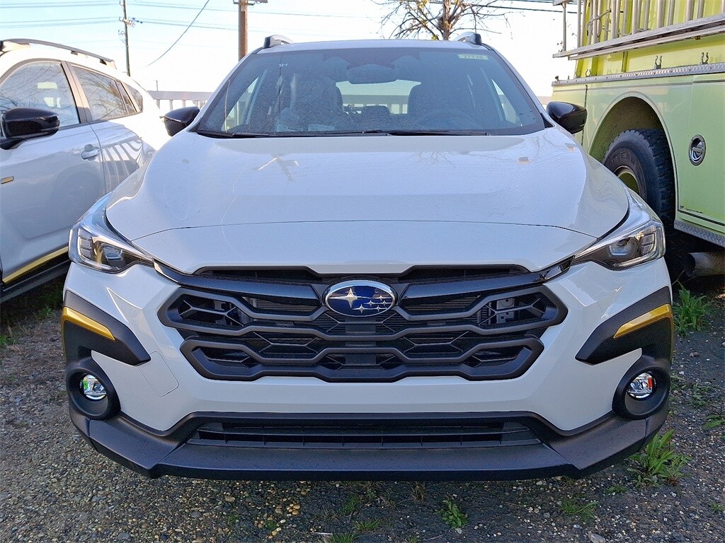 2025 Subaru Crosstrek Sport photo 2