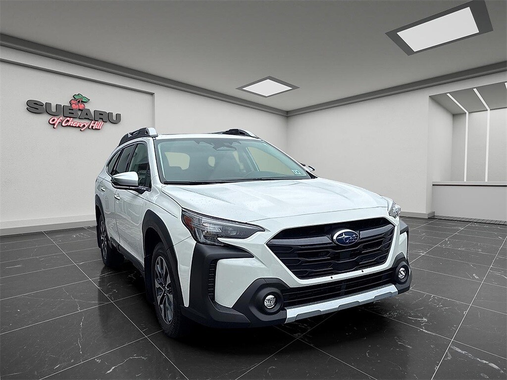 2024 Subaru Outback Touring XT photo 2
