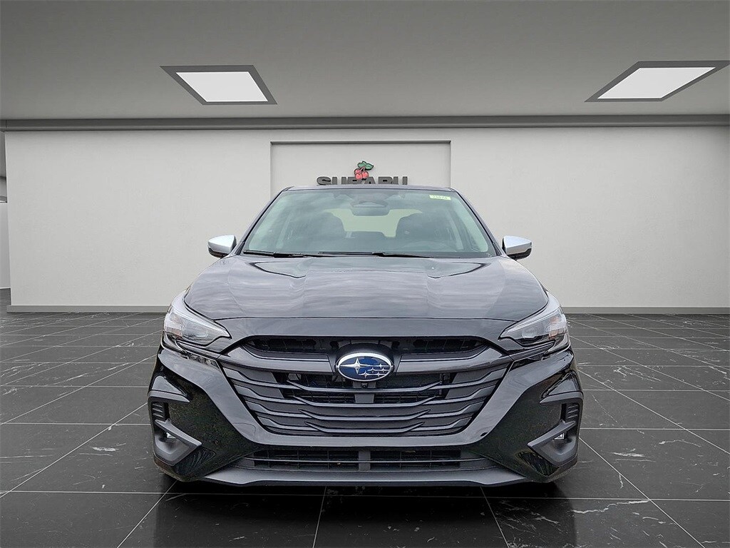 2025 Subaru Legacy Touring XT photo 2