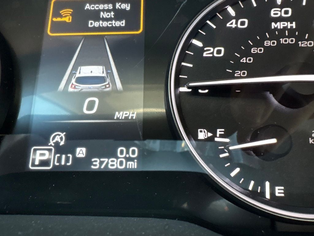 2025 Subaru Crosstrek Limited - Photo 12