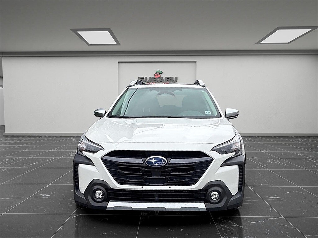 2024 Subaru Outback Touring XT photo 3