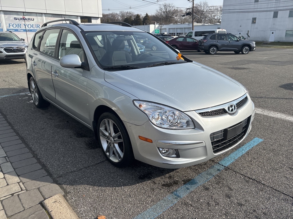 Used 2010 Hyundai Elantra Touring SE Hatchback