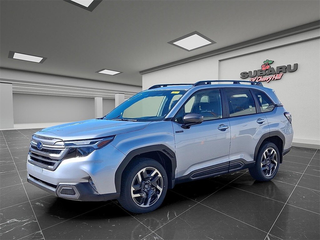 New 2025 Subaru Forester Hybrid Limited SUV