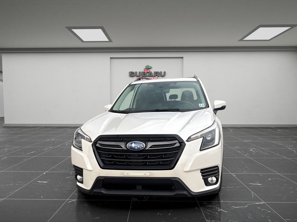 Used 2023 Subaru Forester Limited SUV