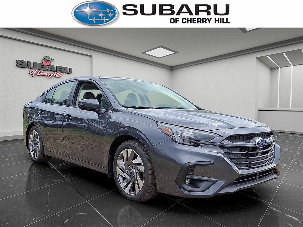 2025 Subaru Legacy Limited's photo