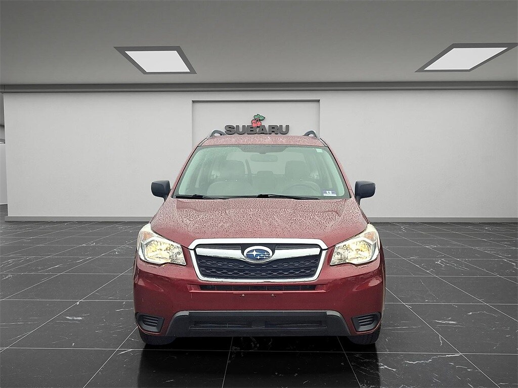 2015 Subaru Forester 2.5i photo 2