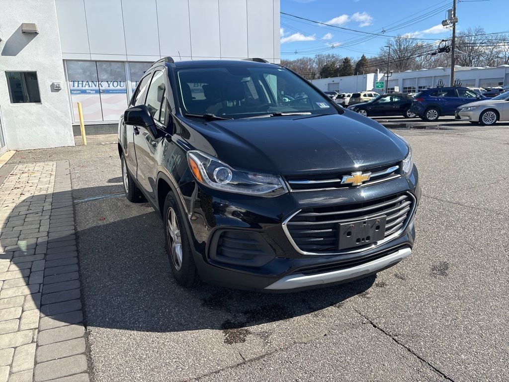 Used 2019 Chevrolet Trax LT with VIN KL7CJLSB2KB884280 for sale in Cherry Hill, NJ