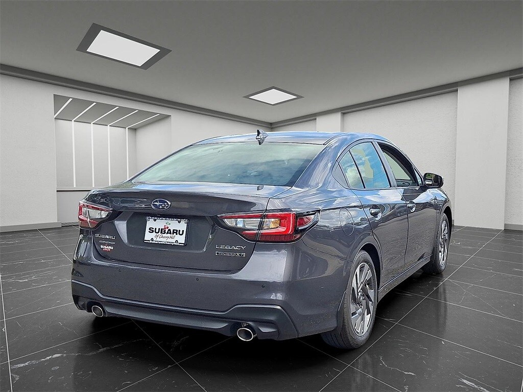 2025 Subaru Legacy Touring XT photo 4