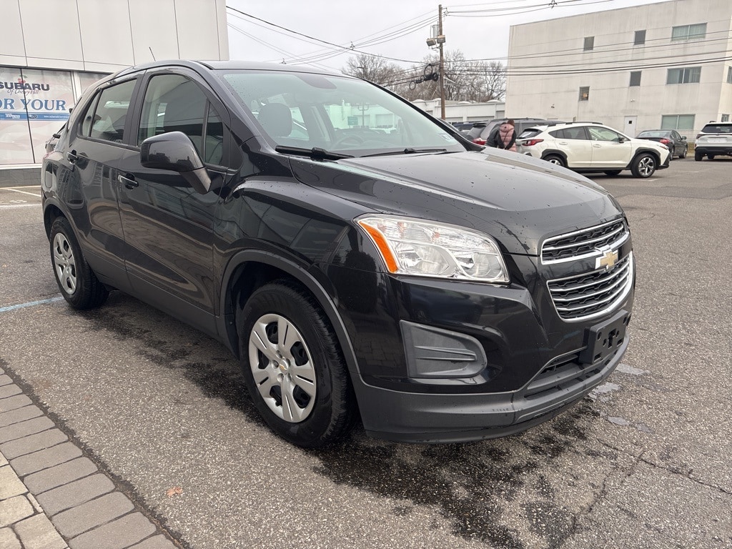 2015 Chevrolet Trax LS's photo