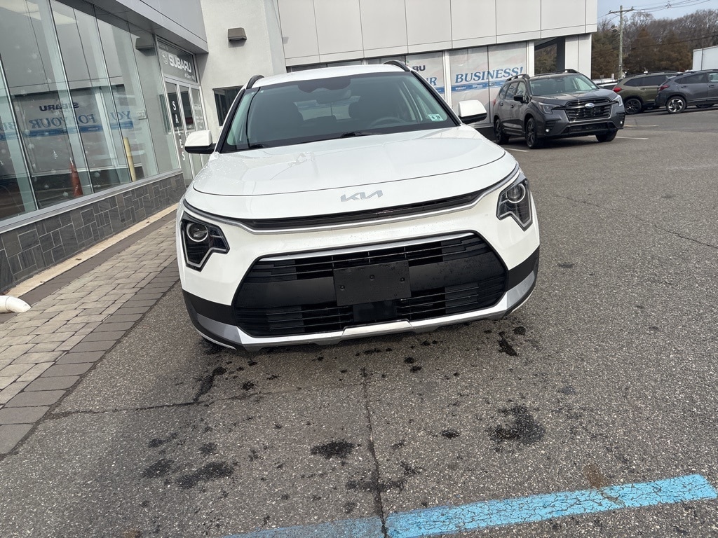 Used 2023 Kia Niro Plug-In Hybrid EX SUV
