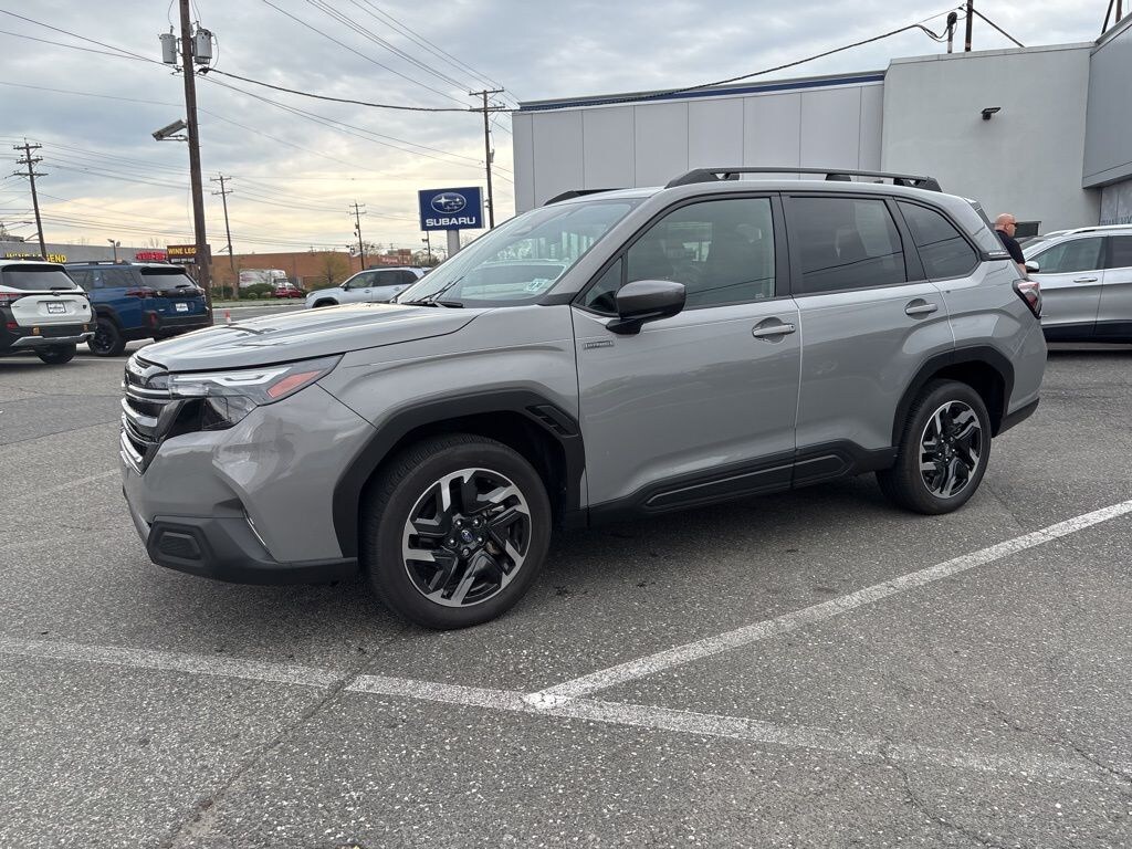 Used 2025 Subaru Forester Hybrid Premium SUV