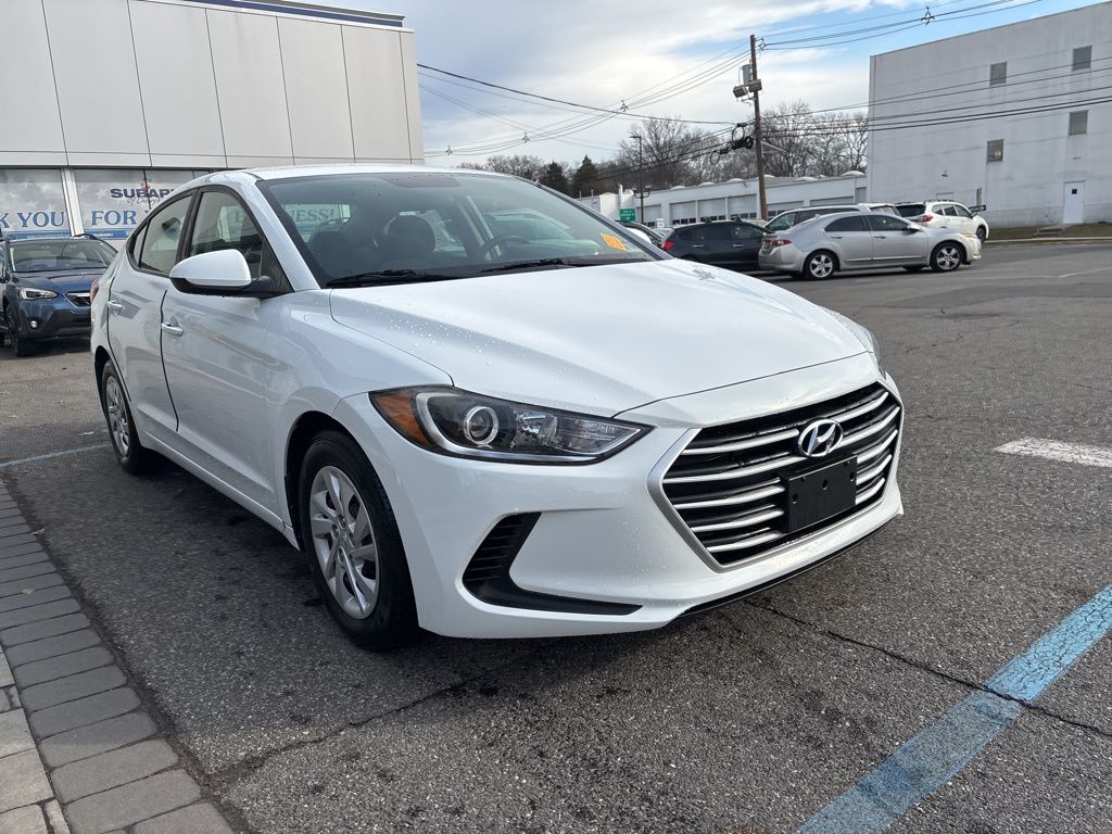 Used 2018 Hyundai Elantra SE with VIN 5NPD74LF5JH251640 for sale in Cherry Hill, NJ