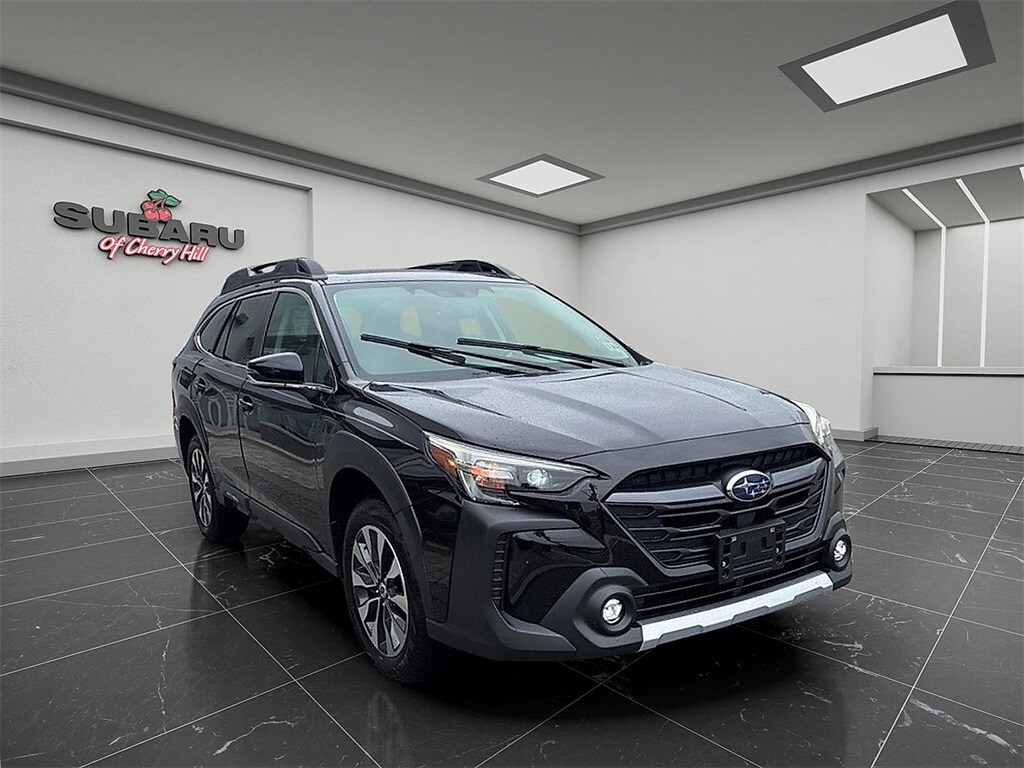 2025 Subaru Outback Limited photo 2