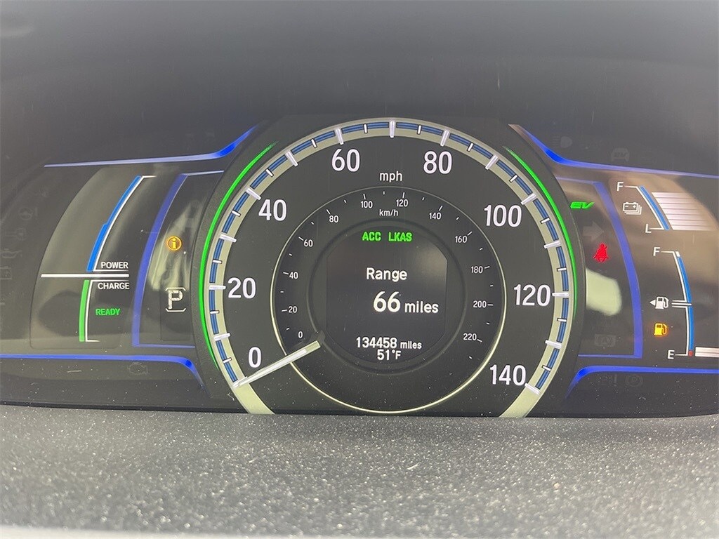 2017 Honda Accord Hybrid EX-L photo 4